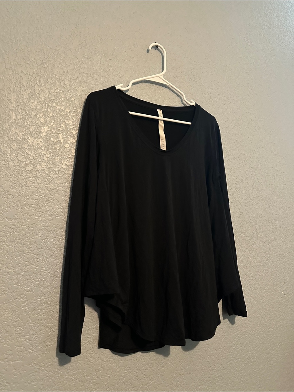 Lululemon Love Silk Blend Scoop Neck Top - Picture 3 of 6